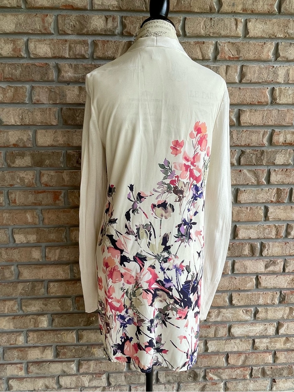 Dana Buchman Cream Open-Front Long Cardigan